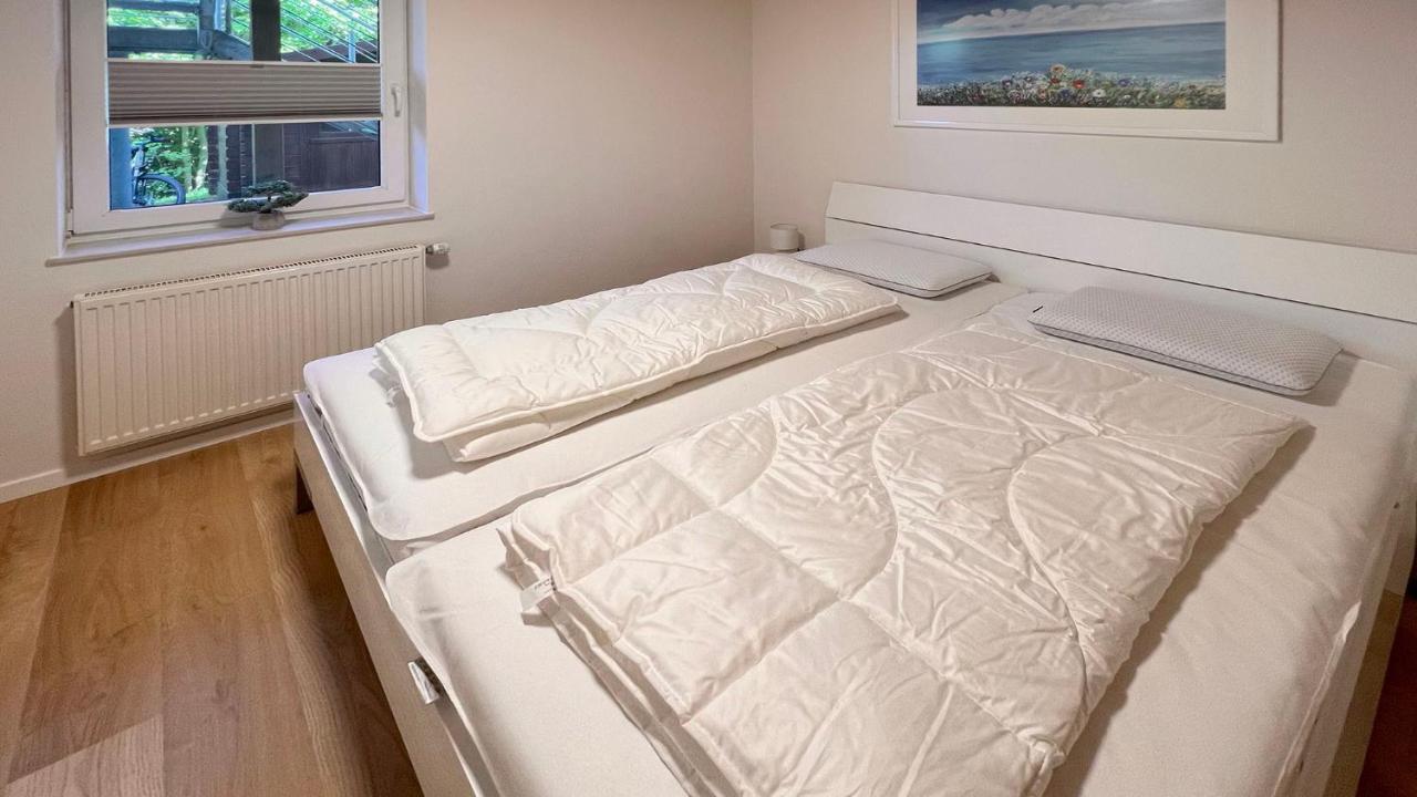 Ferienwohnung Am Sonnenstrahl Dorumer Neufeld Exterior foto